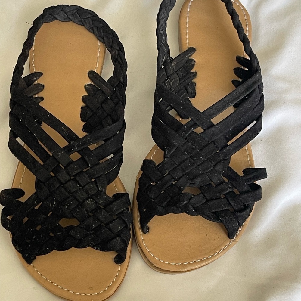 Black‎ and Tan Strappy Sandals with Woven Design